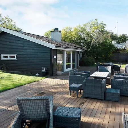 8 Person In Gilleleje-by Traum * 길렐라이에