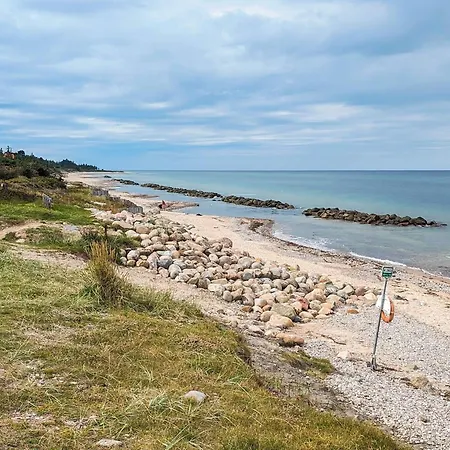 8 Person In Gilleleje-by Traum
