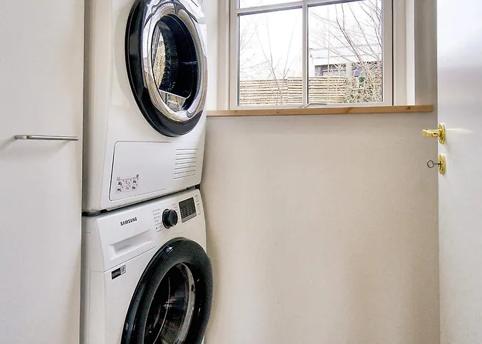 8 Person In Gilleleje-by Traum * Gilleleje