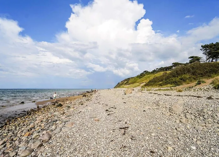 8 Person In Gilleleje-by Traum *